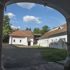 foglaljon itt