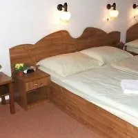 Sas Club Hotel 布达佩斯
